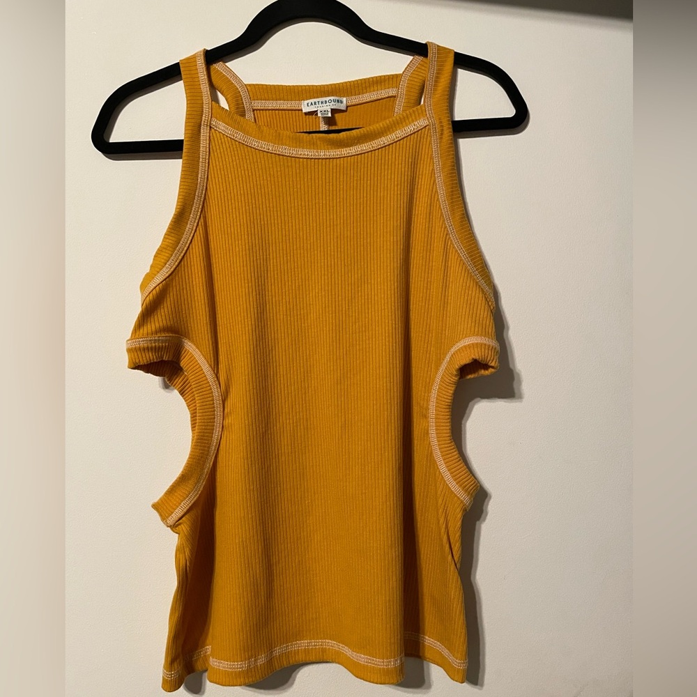 2/$10💙 XXL Earthbound Mustard Yellow Crop Top NWOT